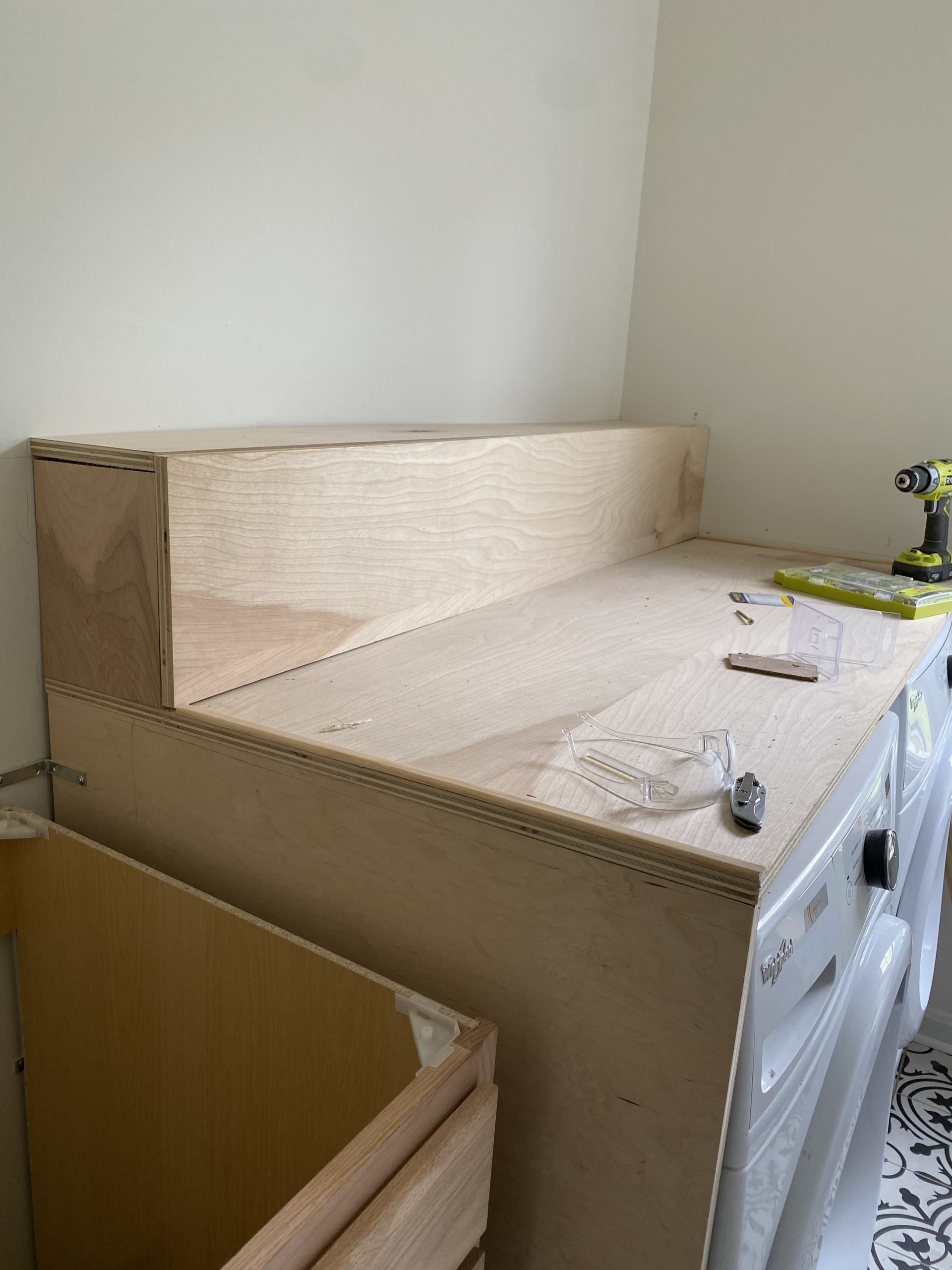 laundry room renovation 